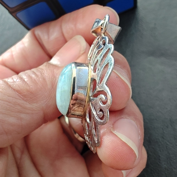 Quartz Silver Pendant - Picture 9 of 9